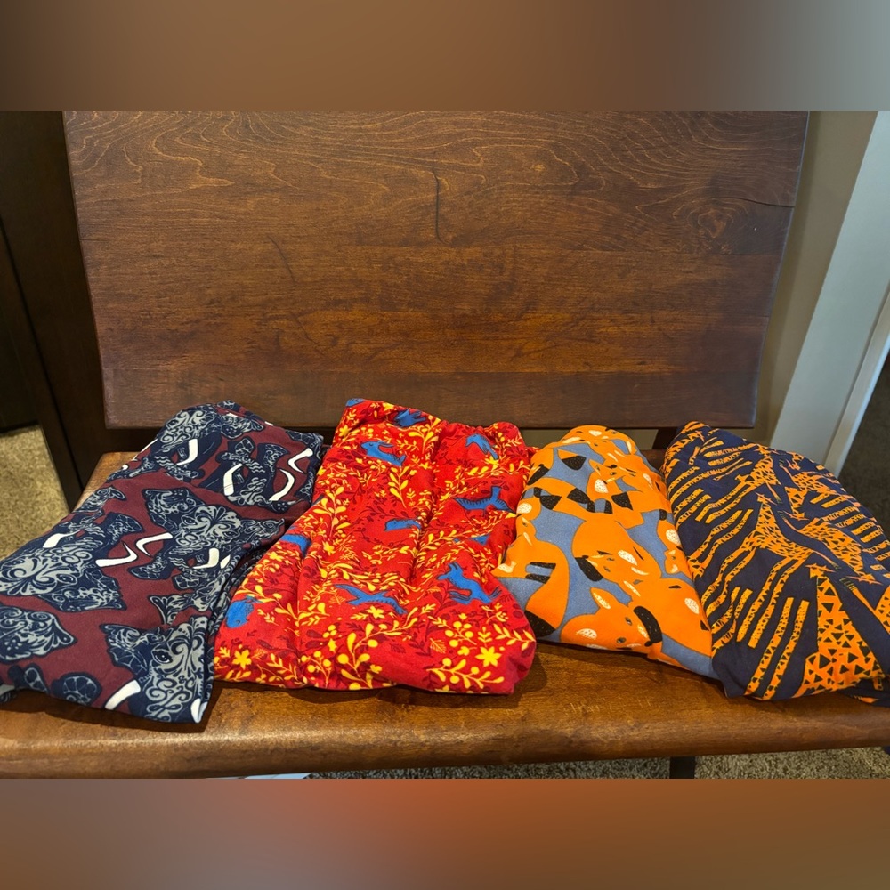 LuLaRoe Legging Set - Animals - Tall and Curvy